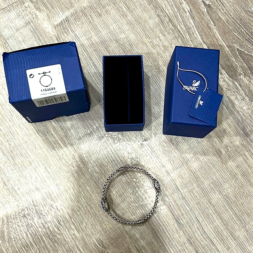 Swarovski Crystal Paprika Bangle Provence Lilac